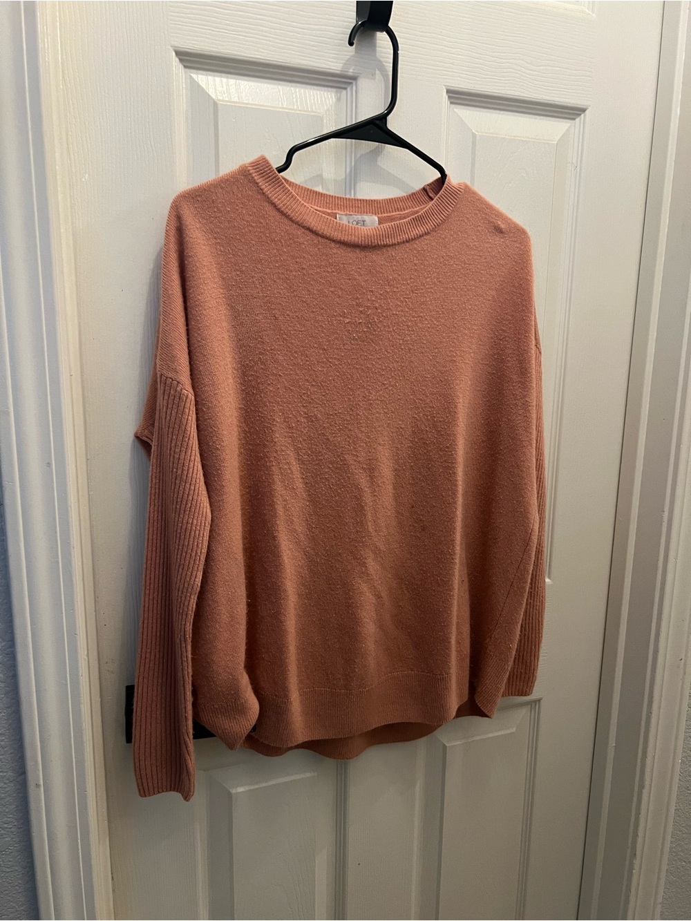 LOFT Dusty Rose Crewneck Sweater